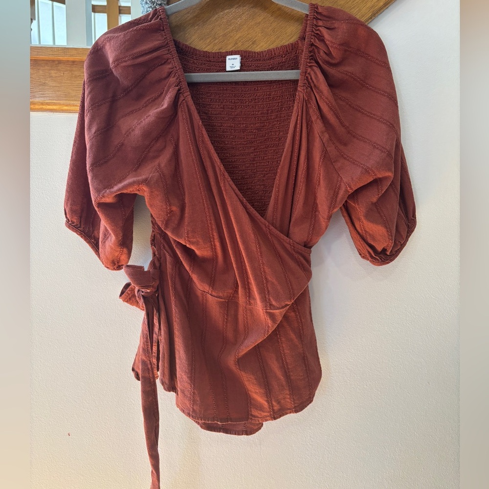 Old Navy Puff-Sleeve Tie-Belt Wrap Top - Women’s M